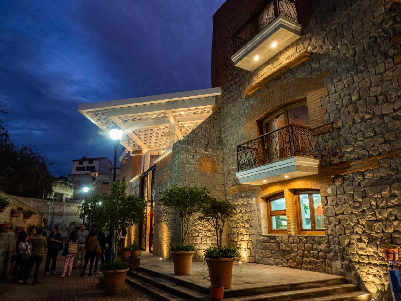 Hotel Otavalo Extérieur photo