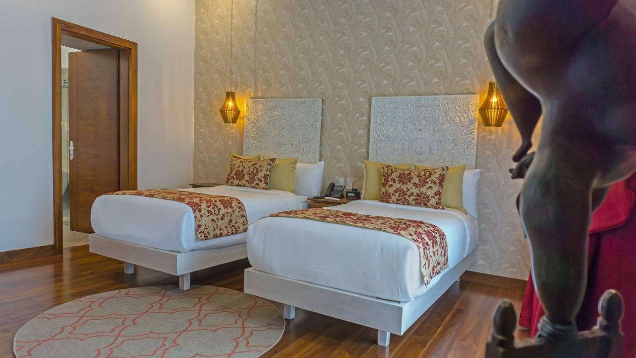 Hotel Otavalo Extérieur photo