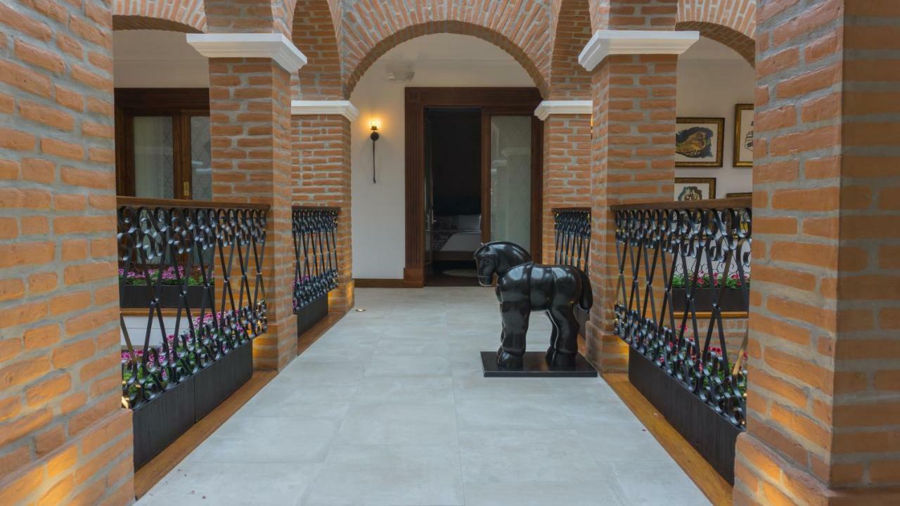 Hotel Otavalo Extérieur photo