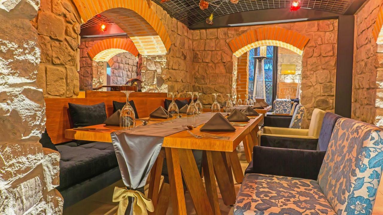 Hotel Otavalo Extérieur photo