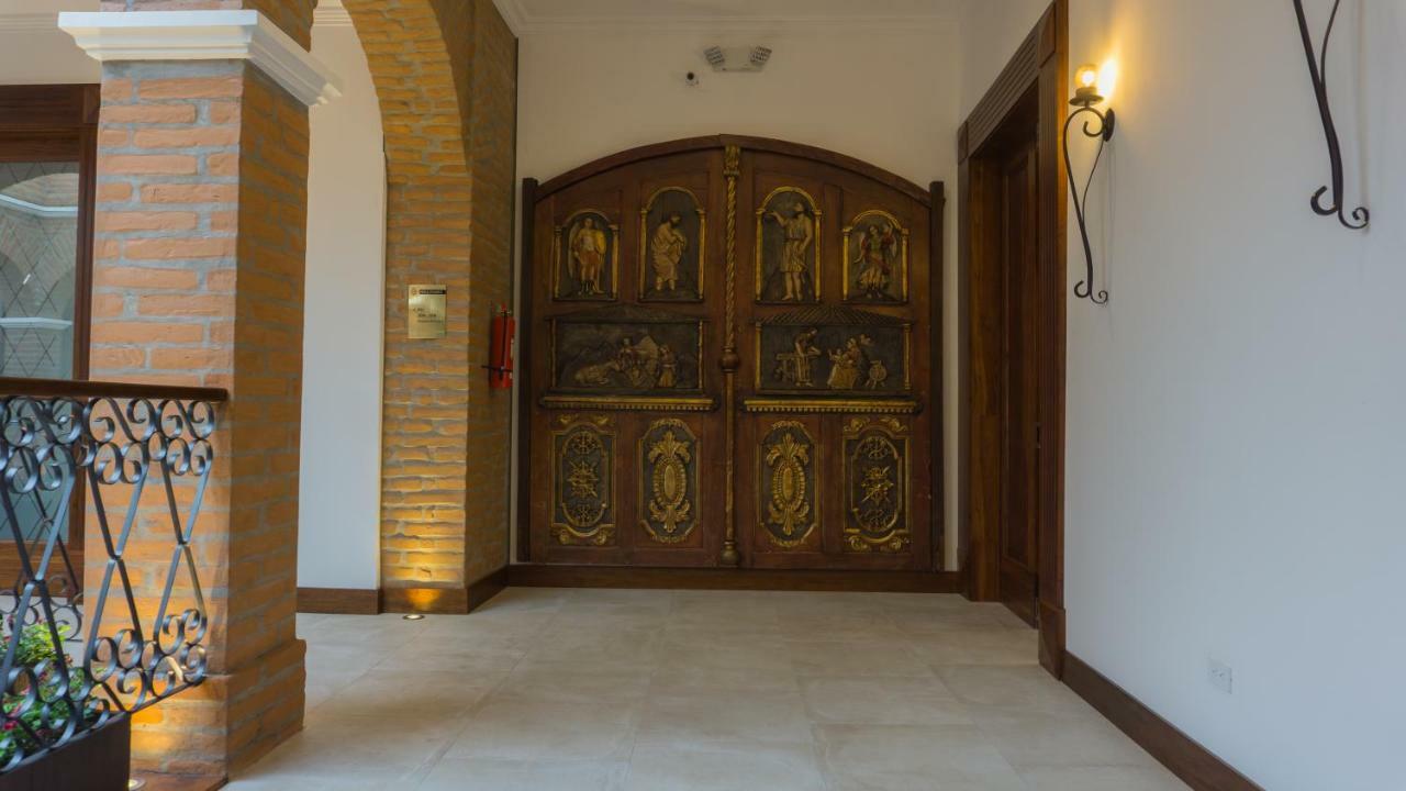 Hotel Otavalo Extérieur photo