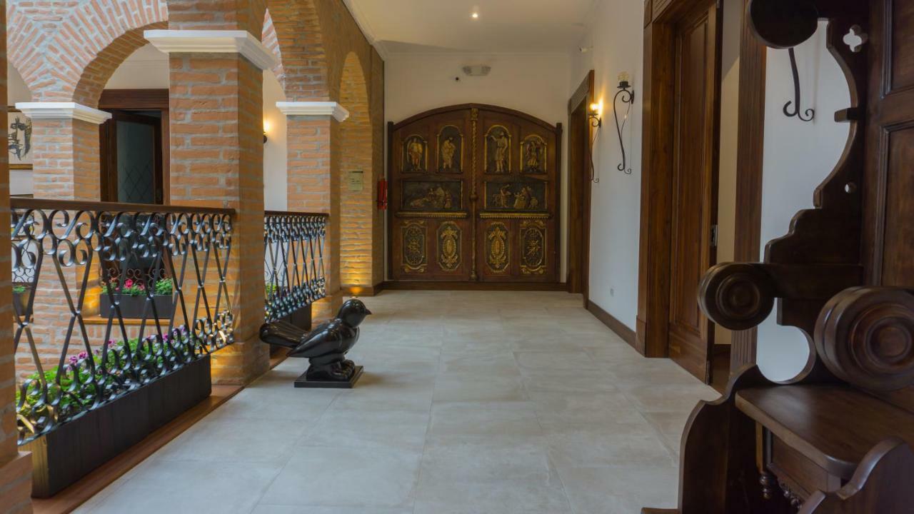 Hotel Otavalo Extérieur photo